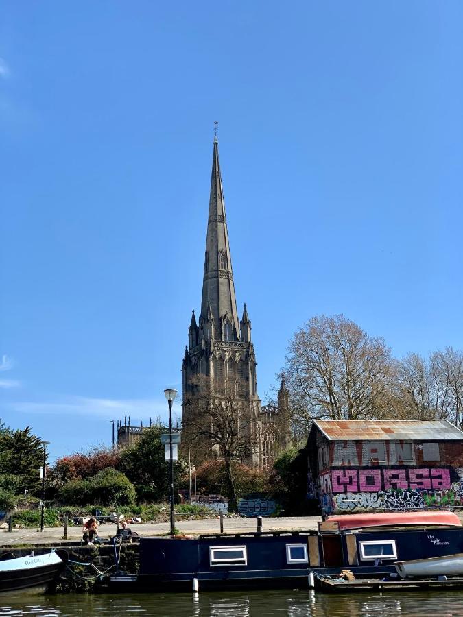 WarmleyBarrs Court Beds住宿加早餐旅馆 外观 照片